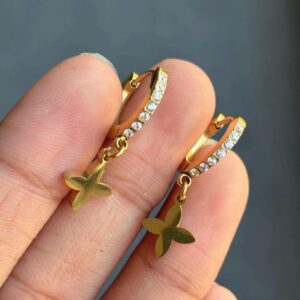 Hanging earring 2